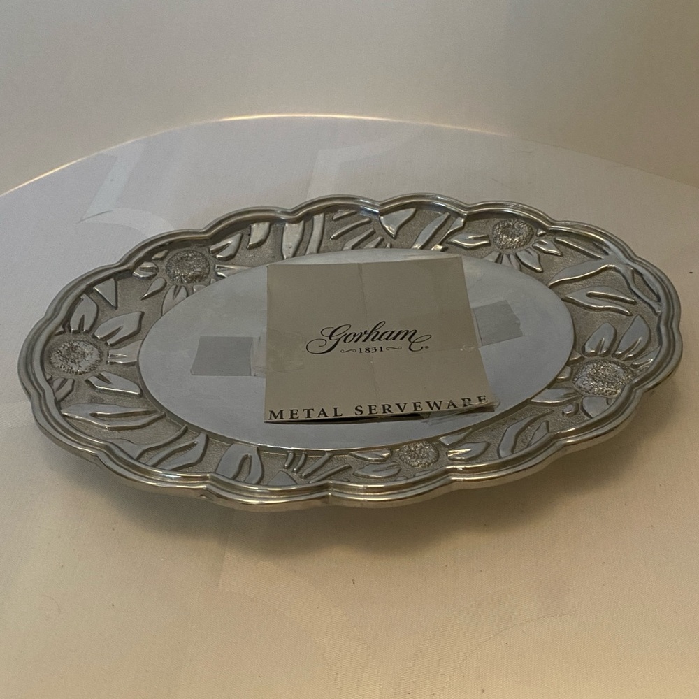 Sunflower Oval Bread Tray (Hollow Metal) ©GORHAM SILVER - 14.5" L